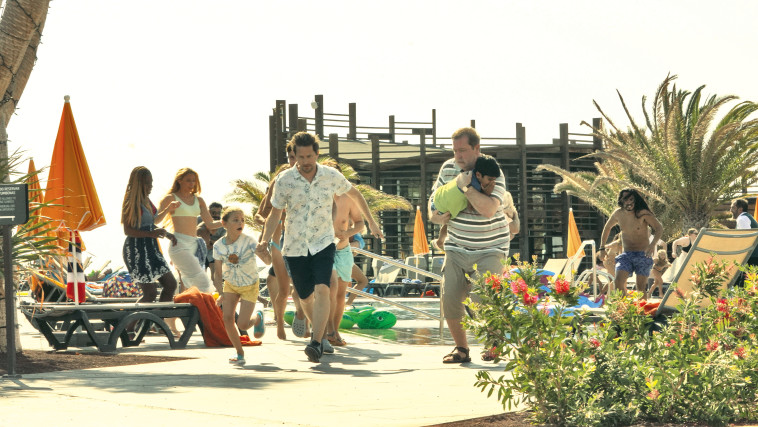 ''חופשה תחת אש''