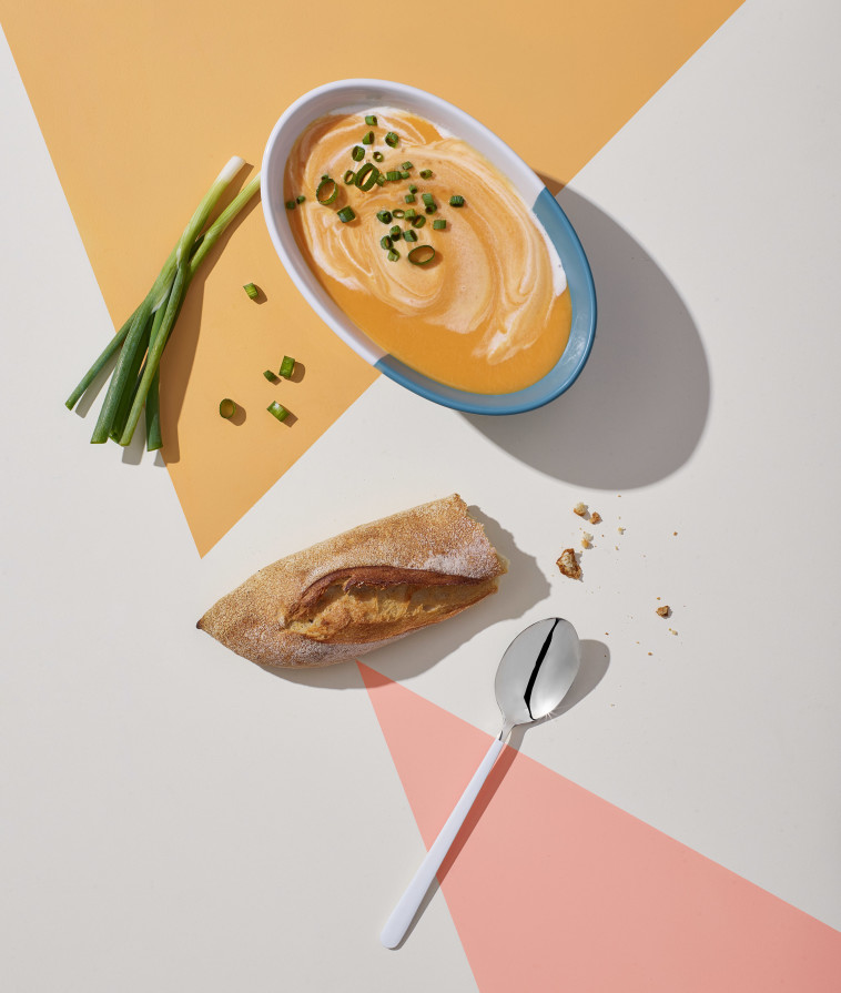 מרק כתום, קפה גרג