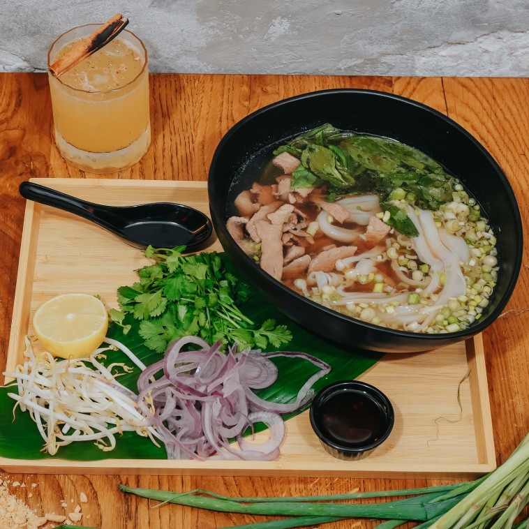 מרק פו בו מסורתי, קפה הנאוי