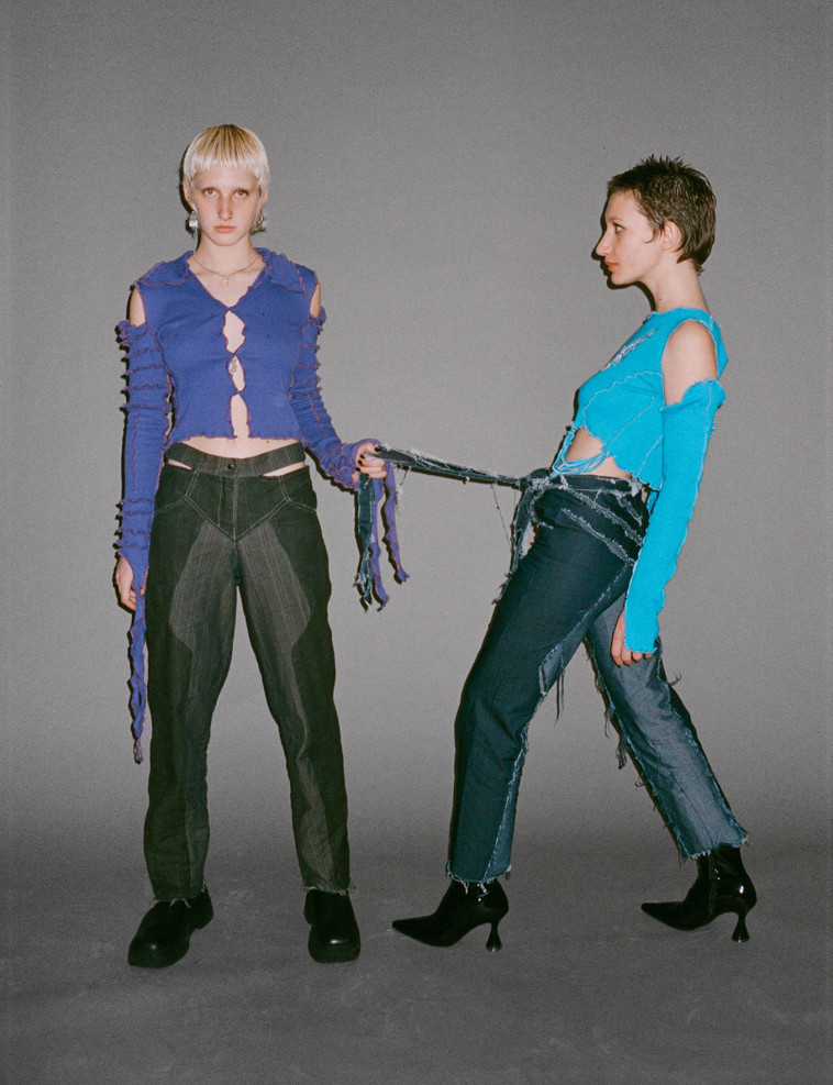 OTOT, חולצה: 420 שקלים, מכנסי ג'ינס: 900 שקלים