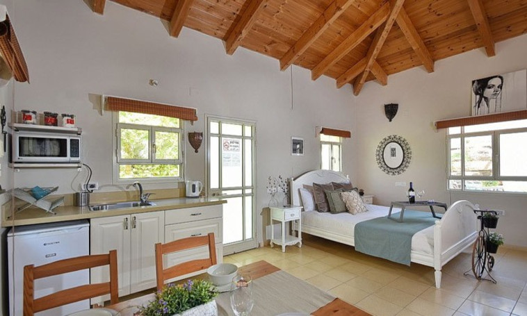 ''בקתת נולה''