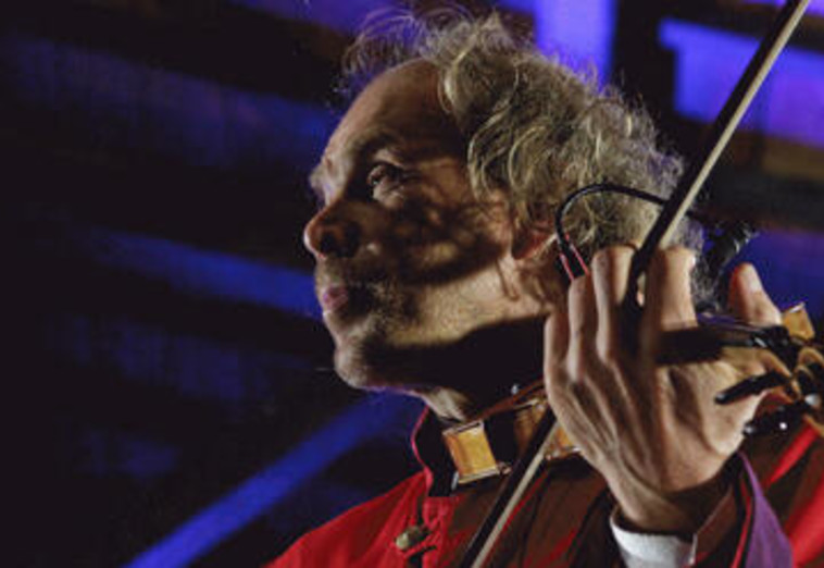 אנדרס מוסטונן