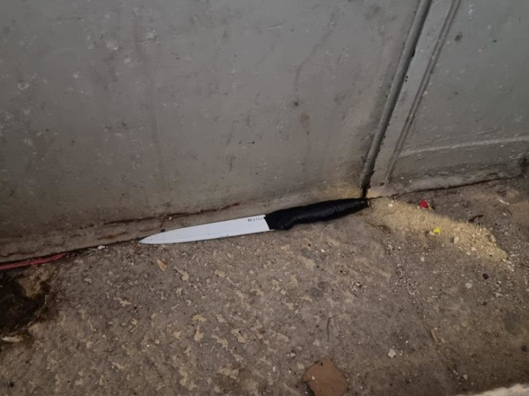 הסכין איתו ביצע המחבל בן ה-14 משועפאט את הפיגוע בעיר העתיקה בירושלים