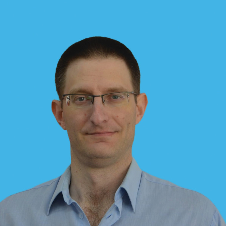 ד''ר דייבי דישטניק, הפקולטה לניהול באוניברסיטת תל אביב