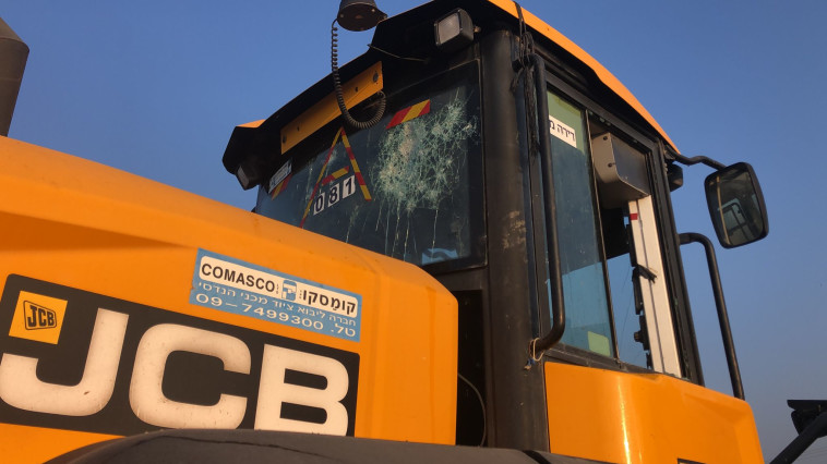 אחד מכלי העבודה שהושחת