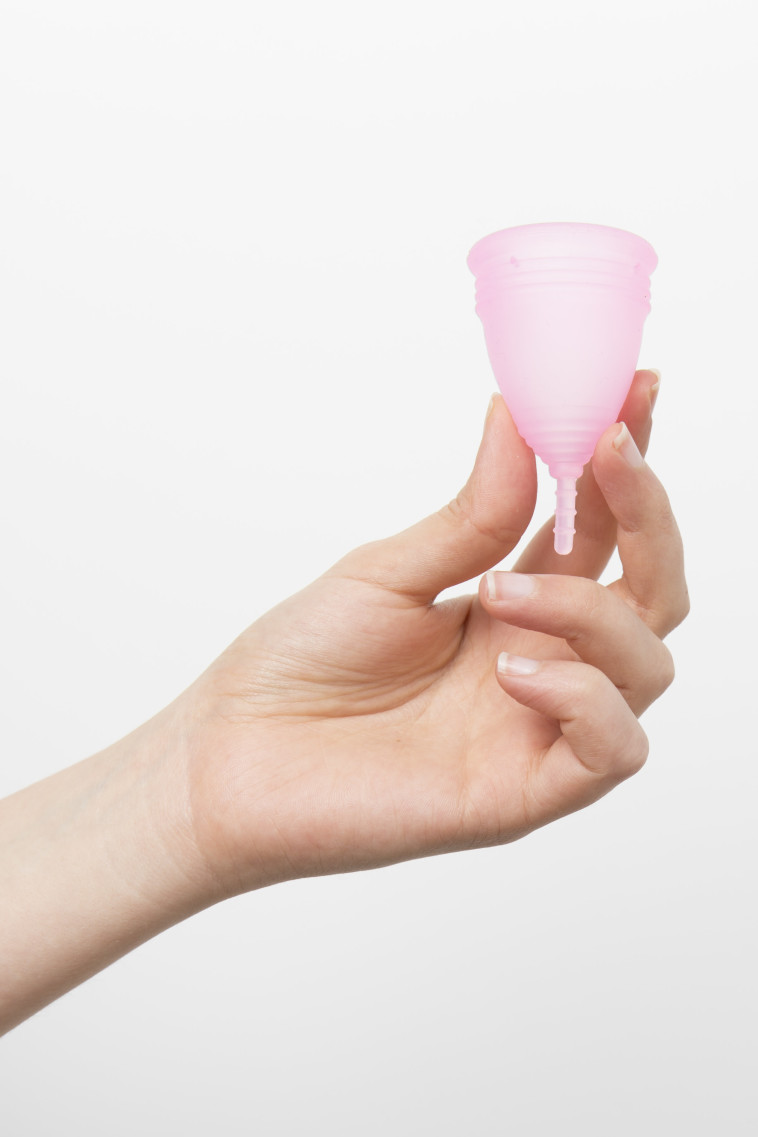 כך תדעי איך להשתמש בה, גביעונית