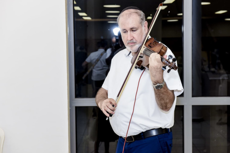 פרופ' דב שוורץ