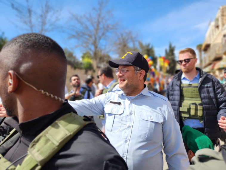 איתמר בן גביר בעדלאידע בחברון