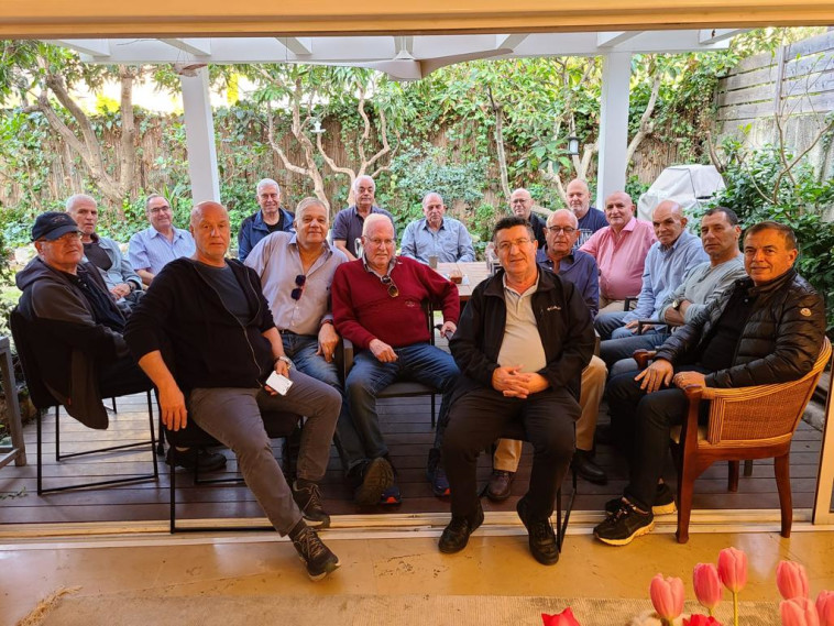 מפגש הקצינים בדימוס נגד בן גביר