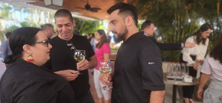 ״פסטיבל יאם - ישרוטל, אוכל ומוזיקה״ 