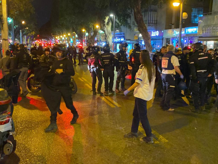 זירת הפיגוע בתל אביב 