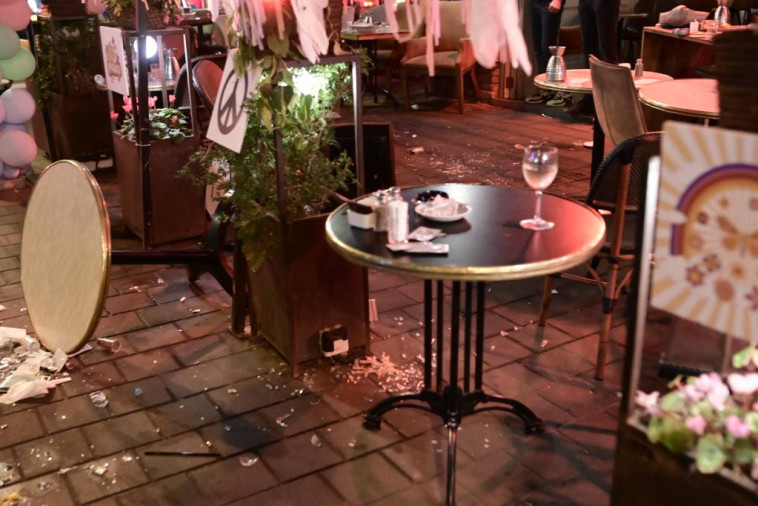 זירת הפיגוע בדיזנגוף