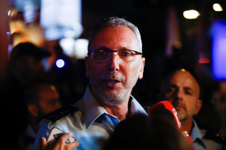 ניצב עמי אשד