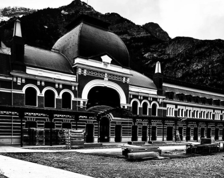 L'hôtel Kanfrank était autrefois une gare (photo : capture d'écran Instagram)