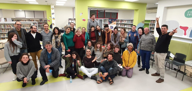 תושבי שכונת שפירא ויוזמי פסטיבל אביב 2023