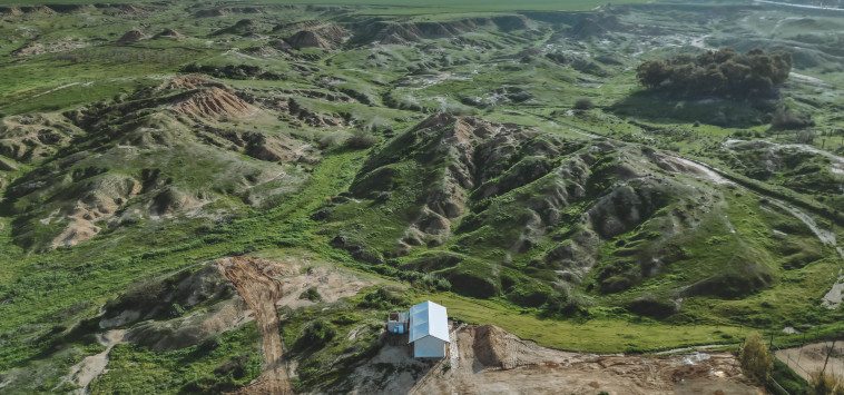 הנוף המטורף ממתחם ''נור גלאמפינג''