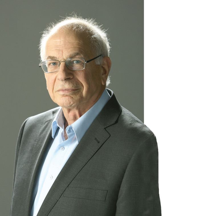 דניאל כהכנמן
