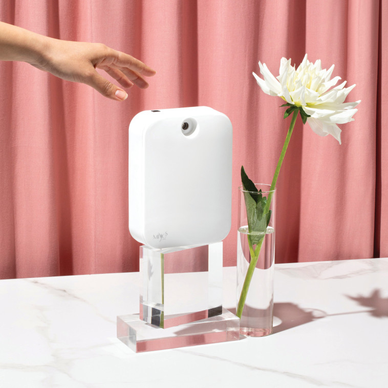 4. סופר קיו מפיץ ריח חשמלי חכם עם אפליקציה ייעודית בעברית מבית miyo scent 350  