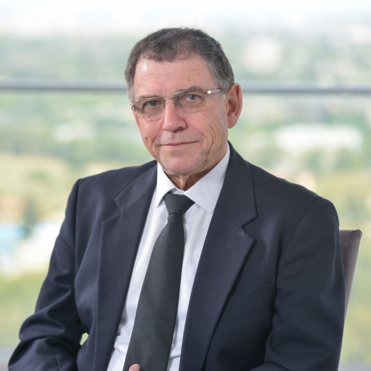 עו''ד יצחק נטוביץ'