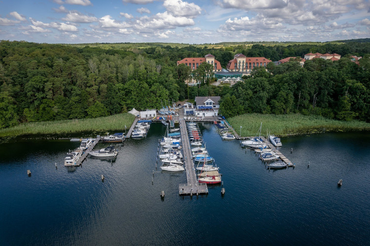 אגם Scharm&uuml;tzel 