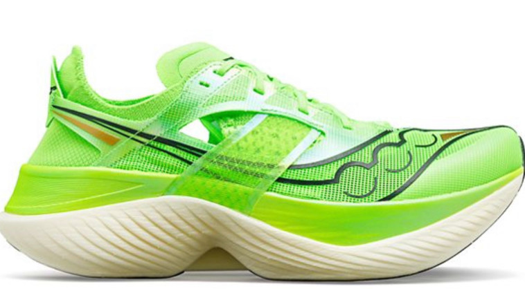 נעלי סאקוני