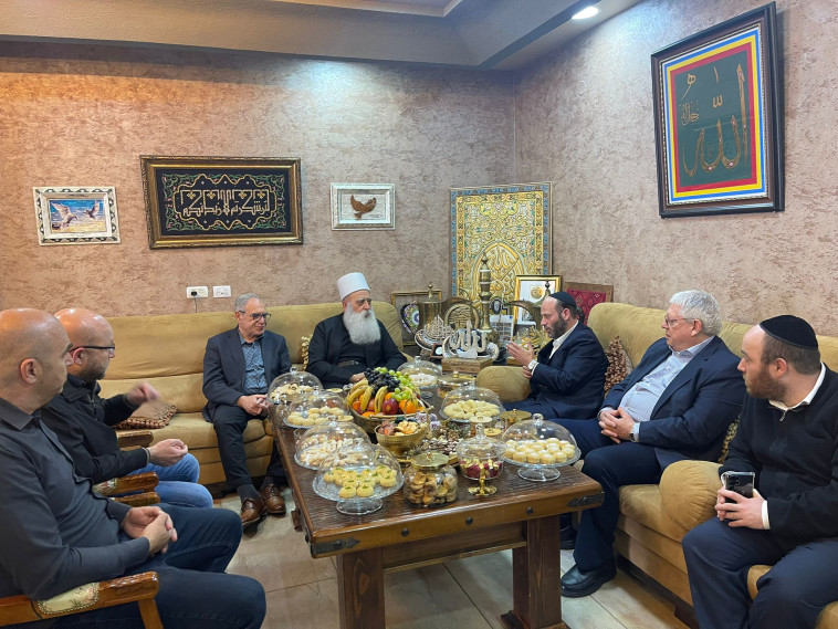 הפגישה בין עמותת למענכם לשיח טריף