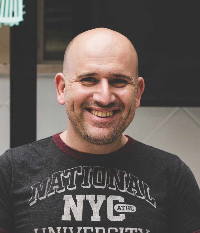 יניב גור אריה