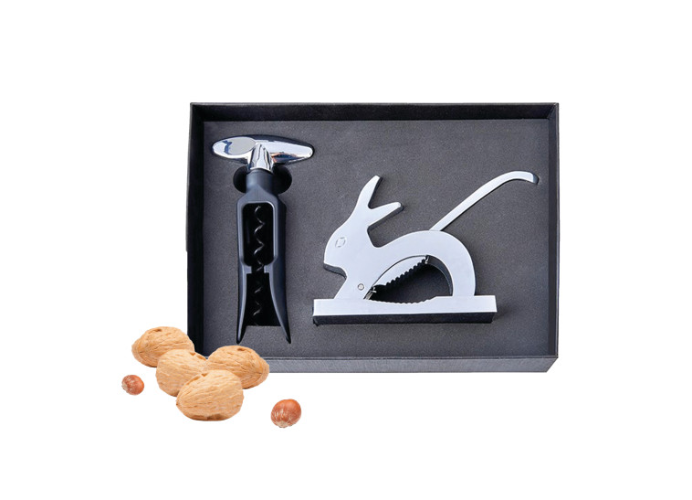 מארז פותחן יין ומפצח אגוזים