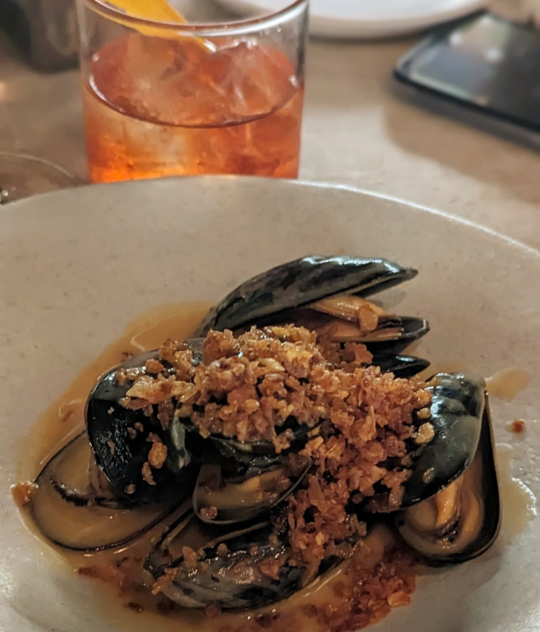 מולים ודרינק. סנטי