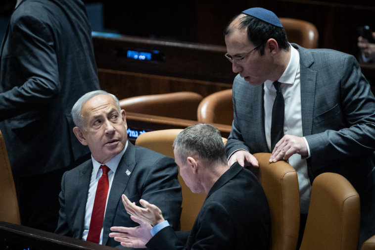 בנימין נתניהו, שמחה רוטמן, יריב לוין