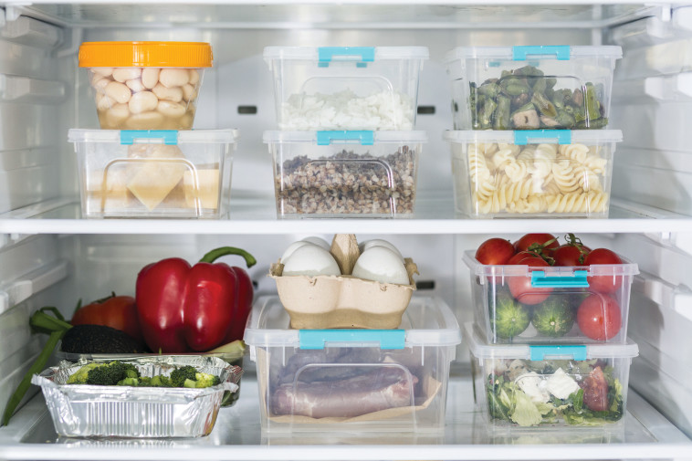 שמירה על איכות המזון במקרר טרי ולאורך זמן (צילום: אינג אימג')