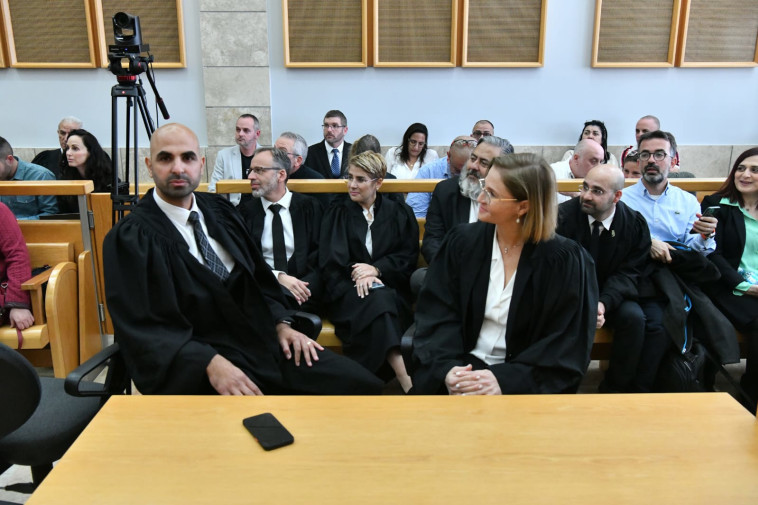 נציגי הפרקליטות