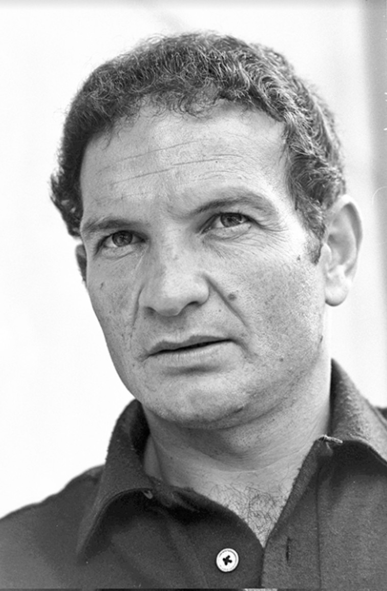 שייקה אופיר