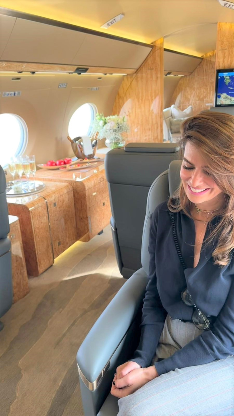 מגוון אפשרויות לישיבה נוחה, בסגנון משרד, סלון ביתי או חדר שינה