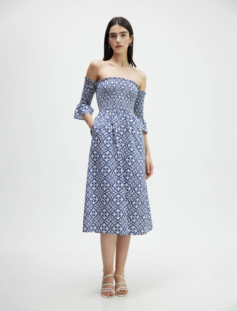 שמלה: 199.90 שקלים, קסטרו