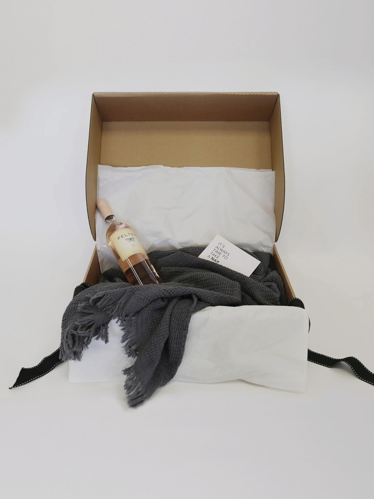 מארז שמיכת במבוק