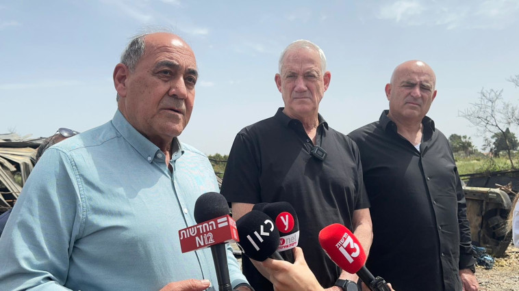 גבי נעמן, בני גנץ, משה דוידוביץ