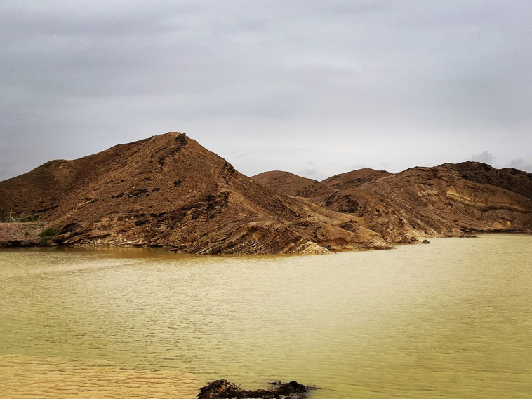 שיטפונות בערבה לאחר שמאגר עשת עלה על גדותיו