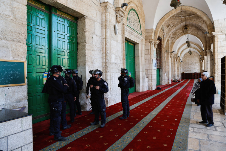 שוטרים בהר הבית