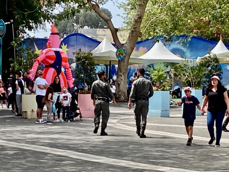 משמר הגבול בלונה פארק תל אביב בצל המתיחות הבטחונית