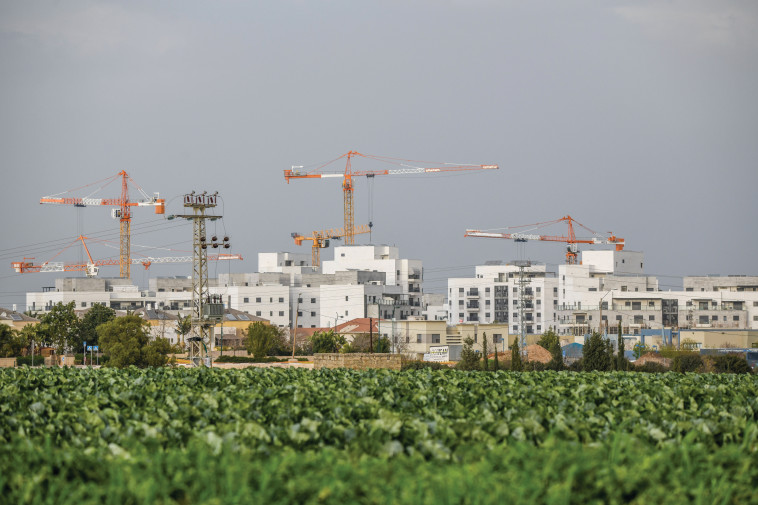 אתר בניה בגדרה