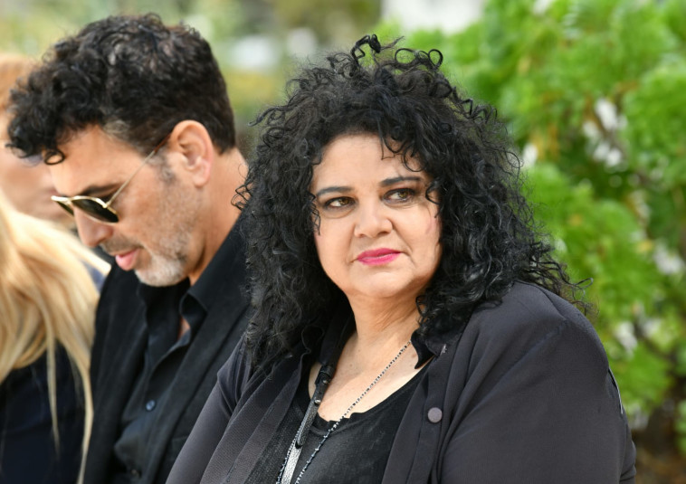 דפנה ארמוני 