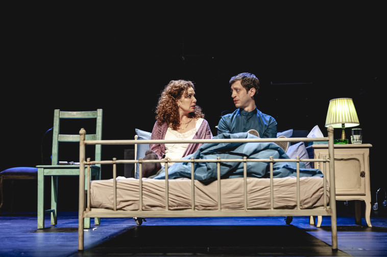 ''הורים איומים'' 