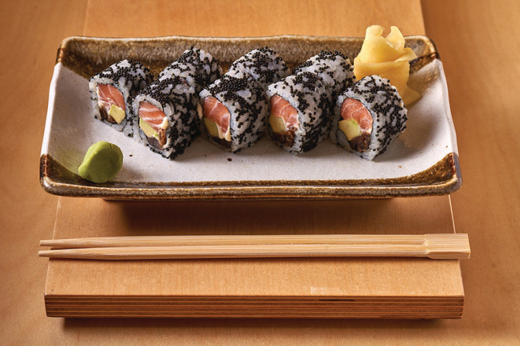 סאקה אבוקדו אורמקי, מנטנטן