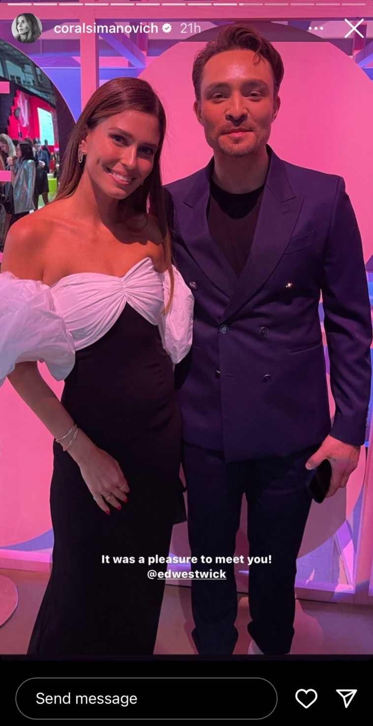 קורל סימנוביץ ואד ווסטוויק