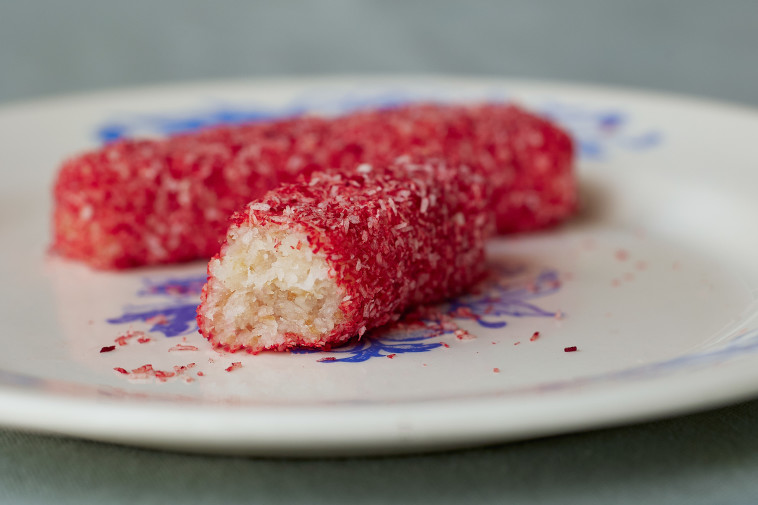 געגוע לוורוד . פופ אפ קינוחים באסיף