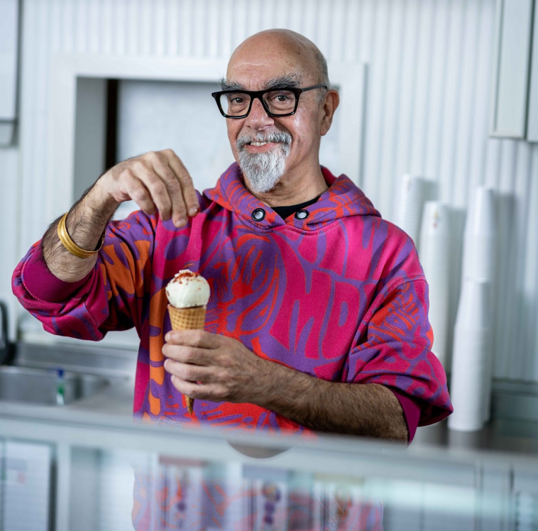 הגלידות של אהרוני