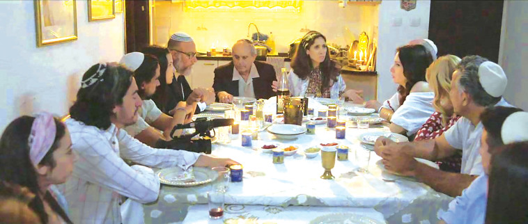 שער הפרחים באדיבות סרטי יונייטד קינג