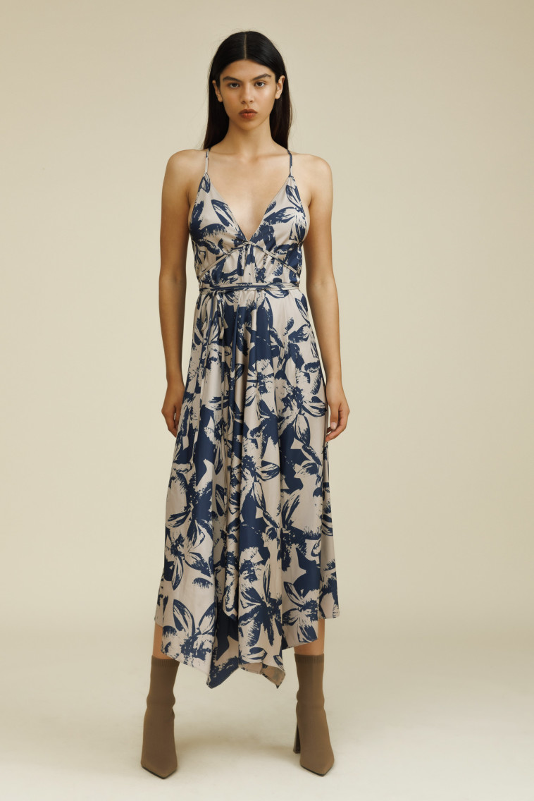 משכית בעיצוב שרון טל, שמלה - 990 שקלים