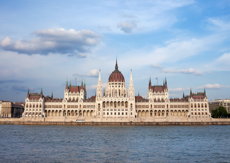 בניין הפרלמנט ההונגרי, בודפשט (צילום: אינגאימג')
